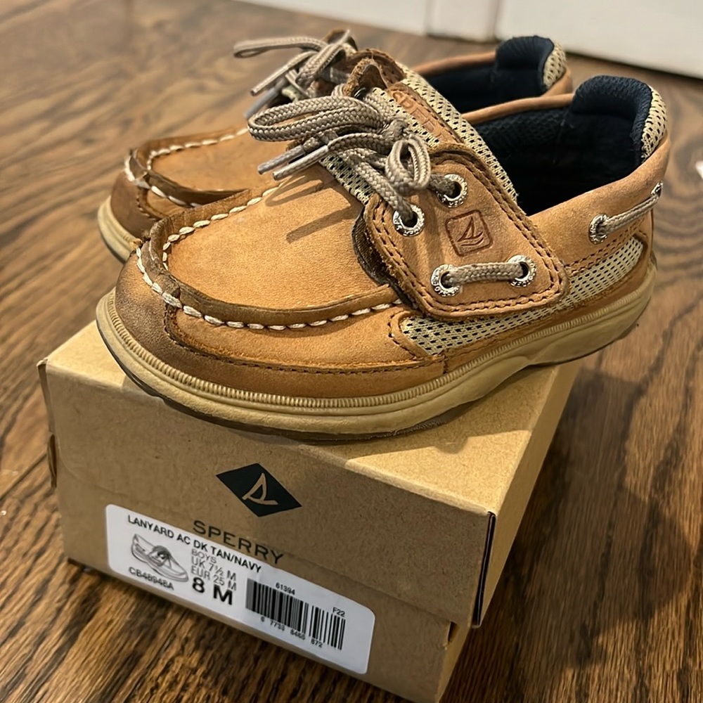 Sperry Boat Shoe- 8